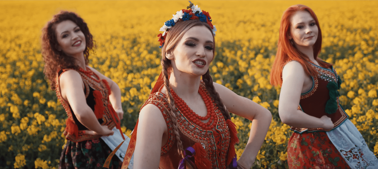 Te dziewczyny skazane są na sukces! Nowość od zespołu Energy Girls pt: "Popatrz na mnie" już dostępna! Energy Girls | Disco-Polo.eu