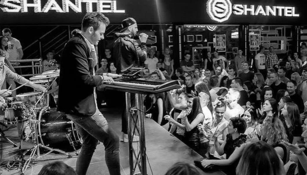 Koniec pewnej przygody. Przykra informacja dla fanów zespołu Shantel! Kamil Flisiak Shantel