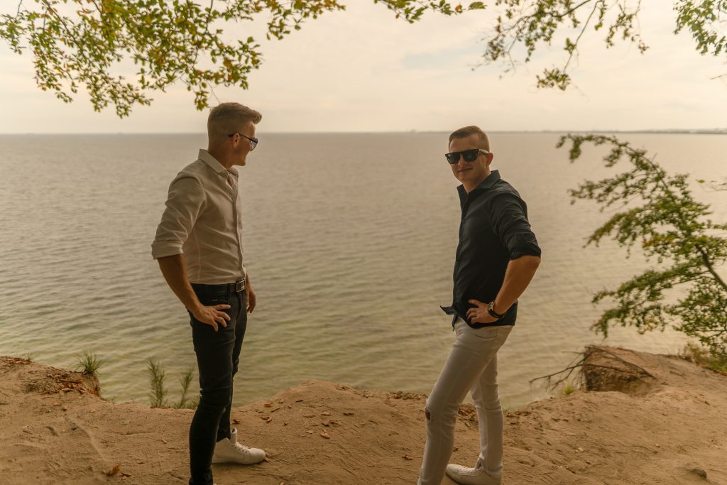 Mamy taneczny hit jesieni 2021! Zespół BadBoys stworzył coś niesamowitego! BadBoys | Disco-Polo.eu