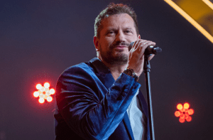 Zespół Classic w repertuarze zespołu Bayer full! Cudowne wykonanie przeboju pt: "Moja muzyka". | Disco-Polo.eu