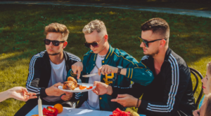 Przedpremiera! Zespoł Spontan z nowością pt. "Petarda". Posłuchajcie już teraz! Mamy hit?! iness | Disco-Polo.eu
