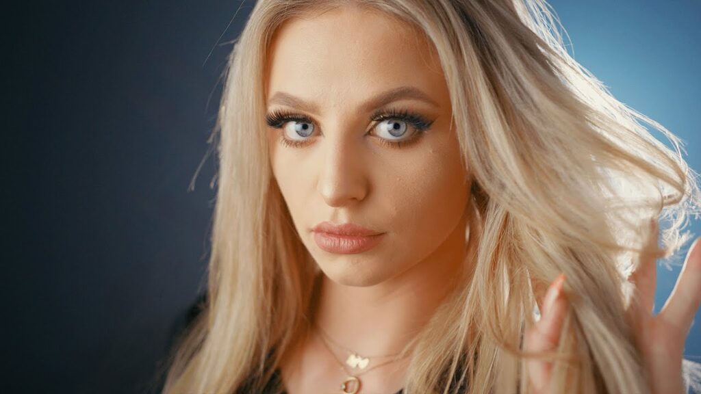 MaKsim