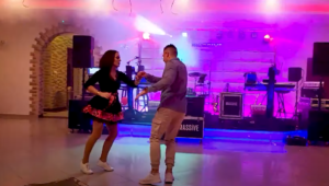 Massive tańczą jak prawdziwe gwiazdy! Ich taniec jest hitem! Zobaczcie video z nowością! massive | Disco-Polo.eu