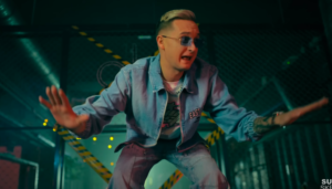 Spontan z nową wersją swojego hitu pt. "Bluza". Ten utwór pokochają dyskoteki! face club | Disco-Polo.eu