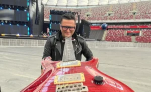 Tego nie pokazali w telewizji! Kordian oczarował publiczność hitem "Dziewczyna z gór" na Roztańczonym PGE Narodowym Skolim | Disco-Polo.eu