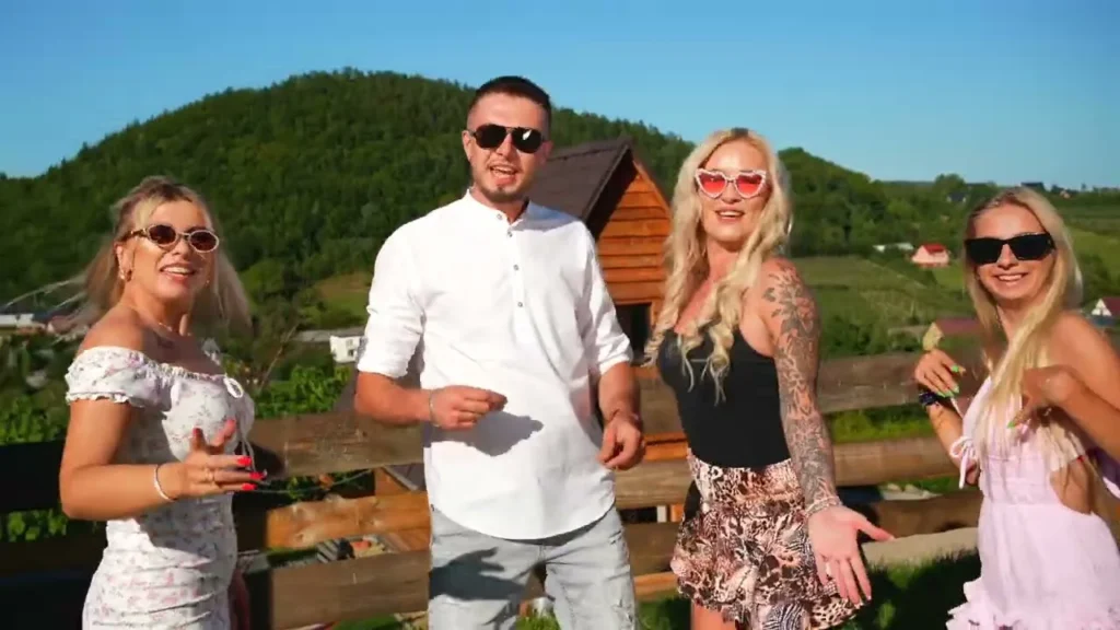 Longy – Do przodu idź