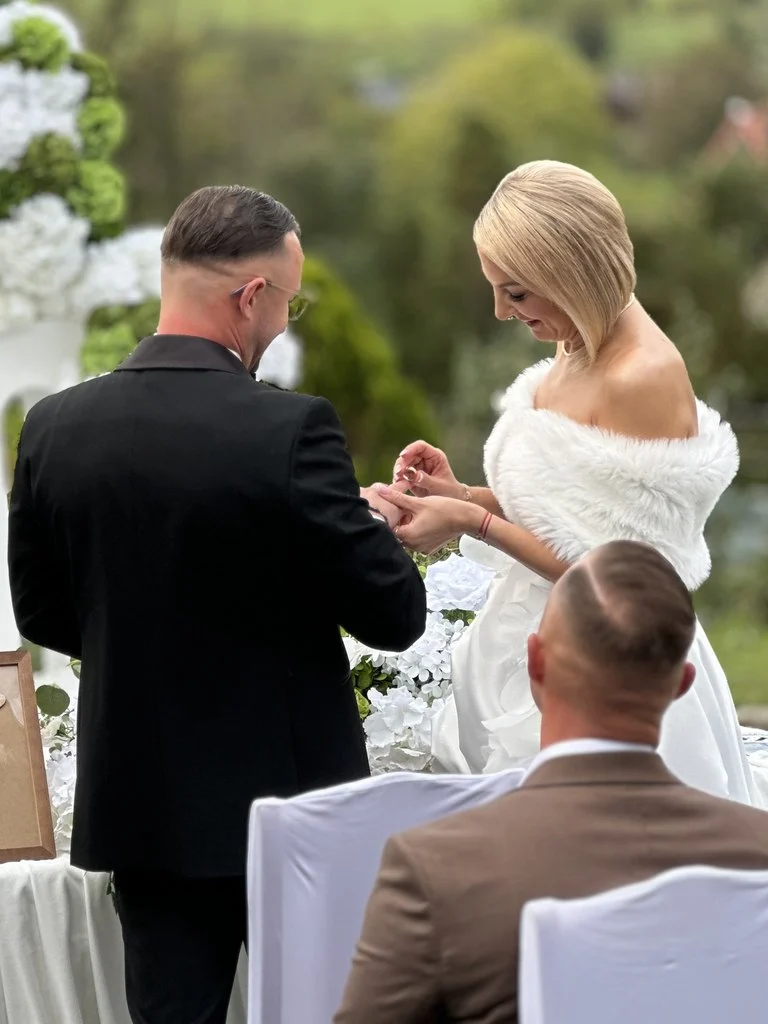 Oficjalnie! Magdalena Narożna i Krzysztof Romaniuk już po ślubie
