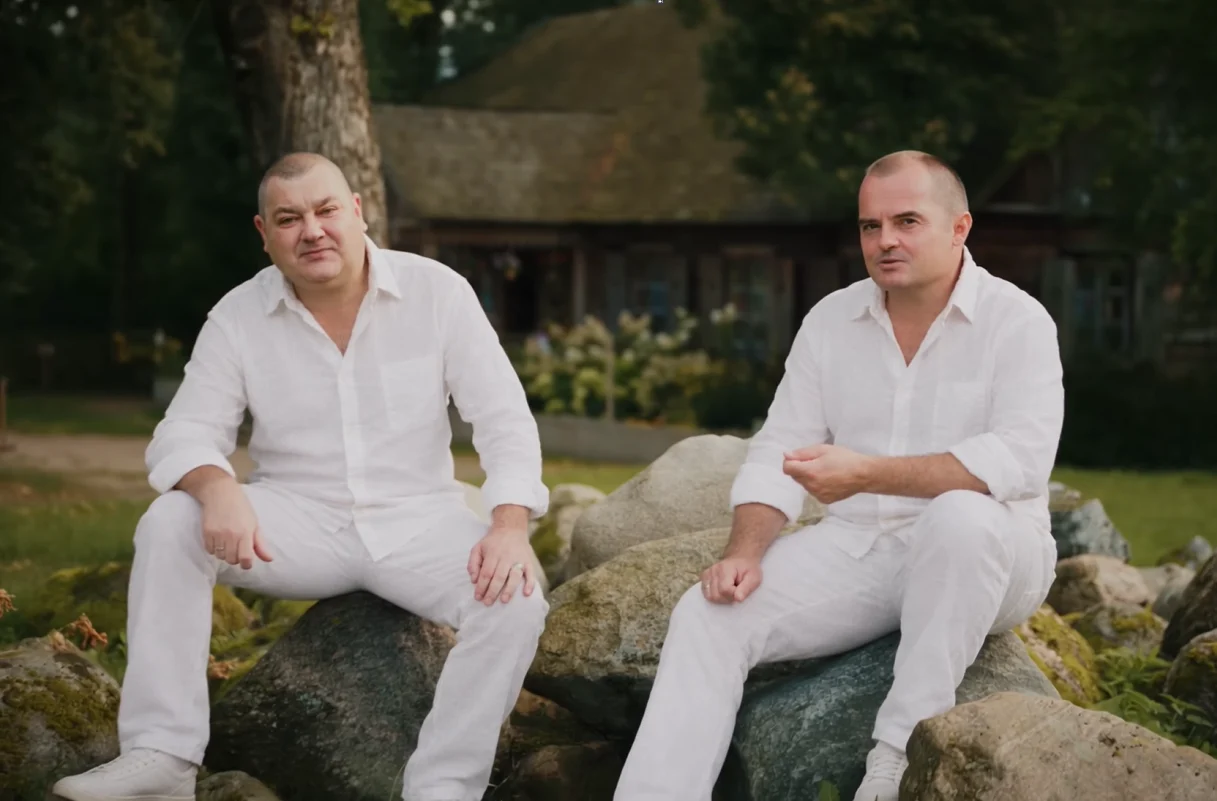 Powrót Acapulcoo nabiera tempa. Nowość "Tak się bawi cała polska" cieszy się wynikami Acapulcoo